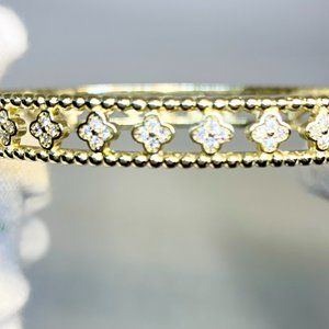 New 18K Gold Filled Bangle w/CZ Crystals